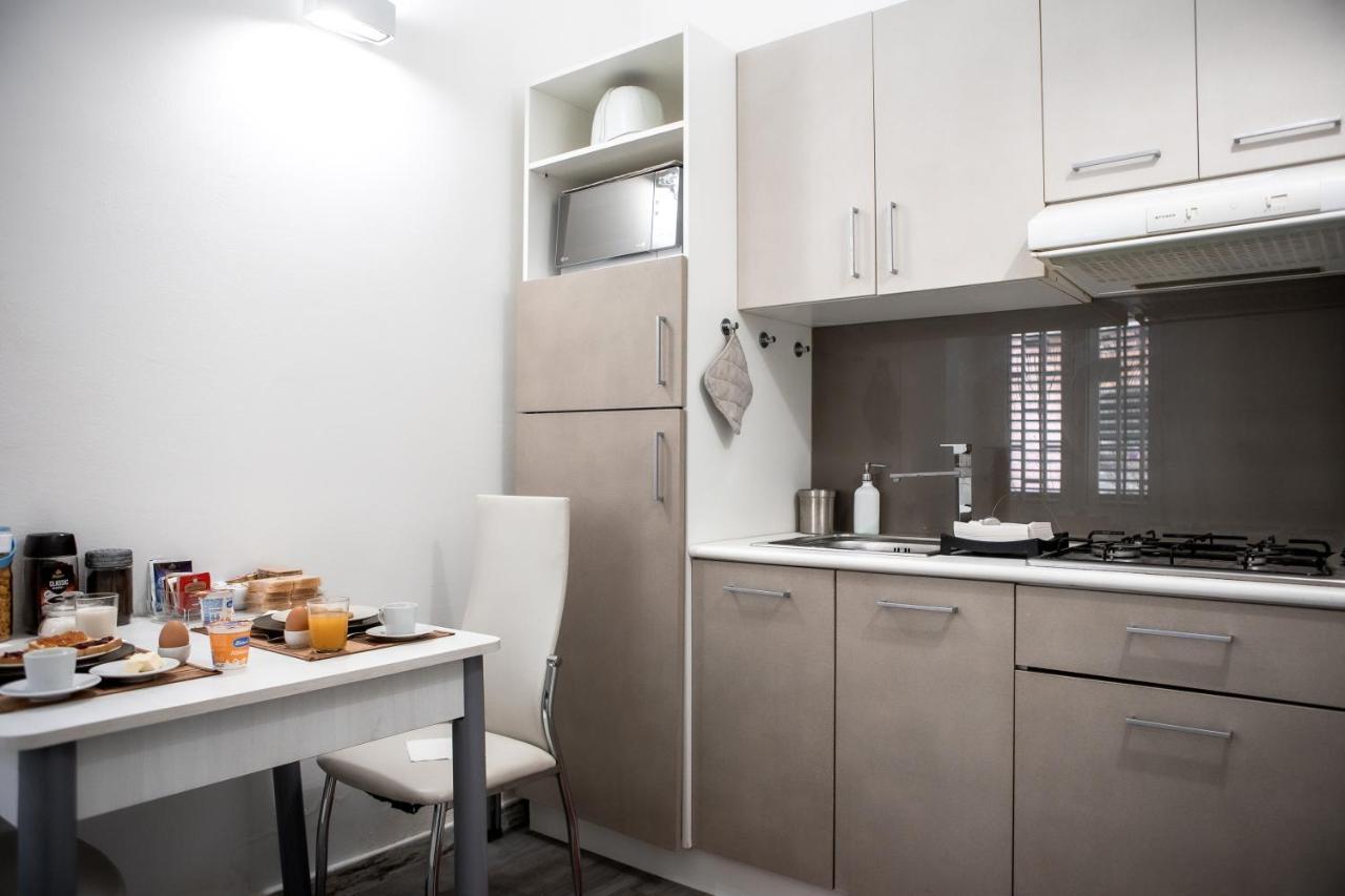 Palermo Al Centro - Appartamento Fiume Ngoại thất bức ảnh